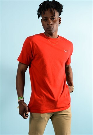 RED NIKE TEE SHIRT