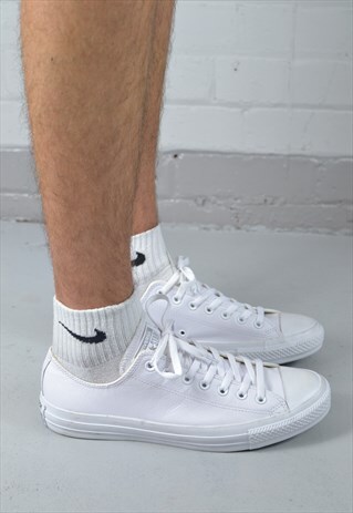 CONVERSE WHITE BASEBALL CANVAS LACE UP TRAINERS