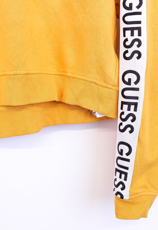 garment image