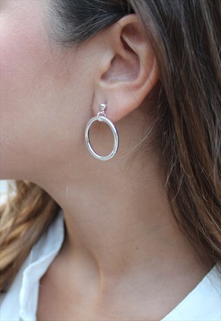 SILVER SMALL EARRING HOOP