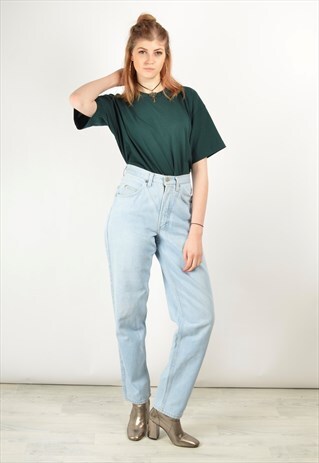 VINTAGE 90S HIGH WAIST TAPERED JEANS IN LIGHT BLUE WASH