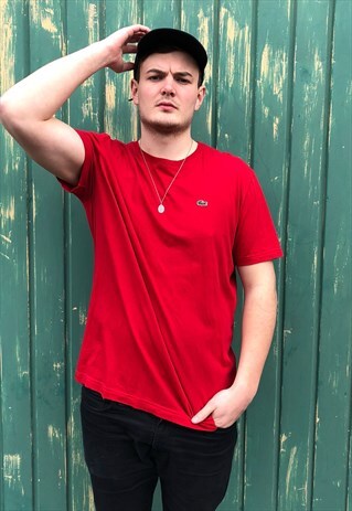 RED LACOSTE SHORT SLEEVE T-SHIRT