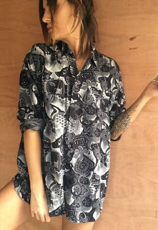 OVERSIZED RETRO 90S 80S VINTAGE UNISEX FESTIVAL SHIRT.