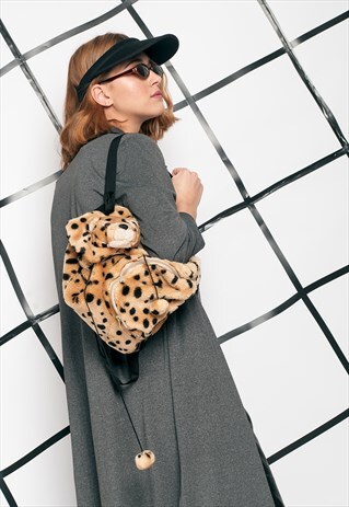PLUSH BACKPACK - 90S VINTAGE LEO RUCKSACK