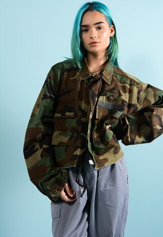 CROPPED CAMO FESTIVAL JACKET