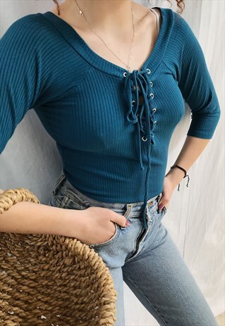 VINTAGE Y2K 90S WHITE SEXY LACE-UP BOHO MILKMAID BLOUSE TOP