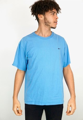 VINTAGE 90'S NIKE T-SHIRT