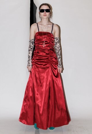 90'S VINTAGE ICONIC RUCHED CORSET BACK EVENING GOWN IN RED