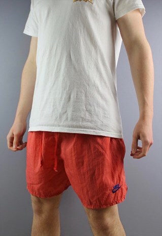 VINTAGE NIKE SHORTS IN PEACH WITH POCKETS, EMBROIDERED LOGO