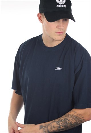 VINTAGE 90S REEBOK SMALL LOGO T SHIRT TEE