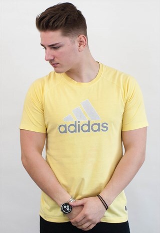 VINTAGE ADIDAS T-SHIRT