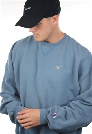 VINTAGE CHAMPION USA SMALL LOGO SWEATSHIRT JUMPER