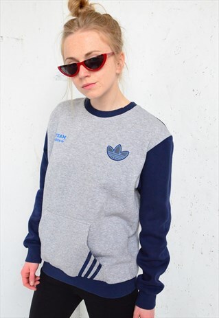 ADIDAS TEAM VINTAGE 90S SWEATSHIRT