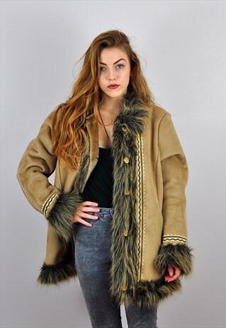 VINTAGE 1990'S CARAMEL FAUX SHEEPSKIN WITH FAUX FUR TRIM