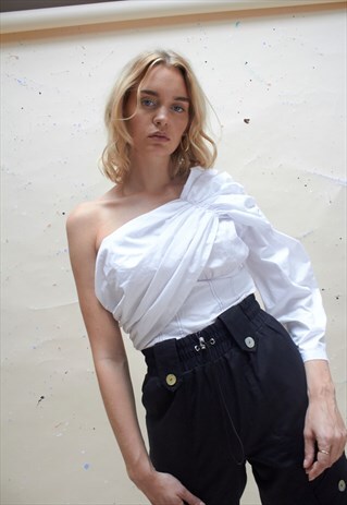 DRAPE ENVELOPE TOP