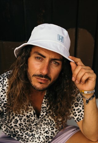 FRESH WHITE BUCKET HAT