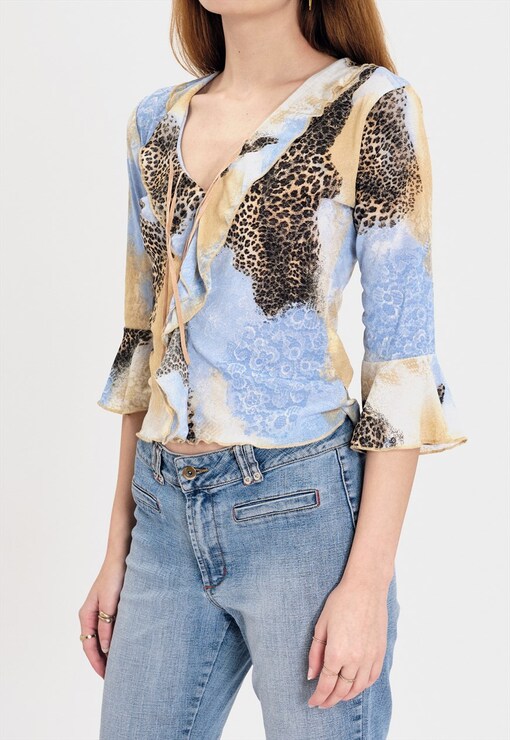 garment image