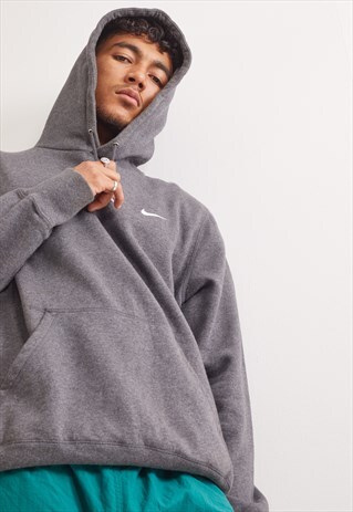 VINTAGE NIKE HOODIE