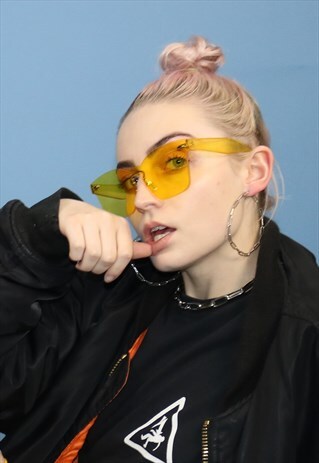 STATEMENT TINTED SUNGLASSES IN YELLOW