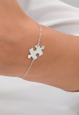 TYRA STERLING SILVER JIGSAW PUZZLE CHARM BRACELET JEWELRY