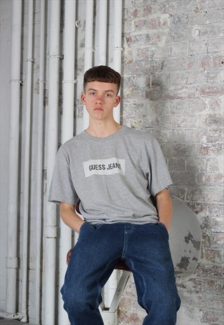 GUESS T-SHIRT