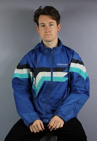 VINTAGE ADIDAS PACKABLE HOODED WINDBREAKER IN BLUE WITH ZIP