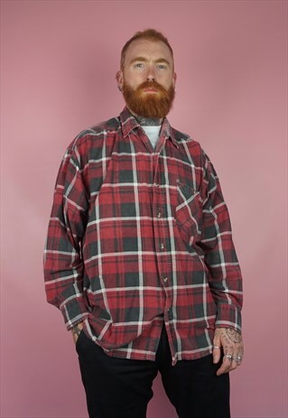 VINTAGE 1990S RED CHECK FLANNEL SHIRT