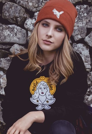 ART DISCO EMBROIDERED FELT 'FOX' BEANIE IN RUST RED