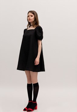 Short sleeve linen black dress