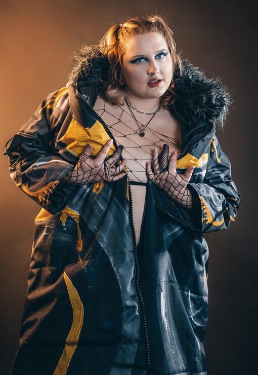 garment image