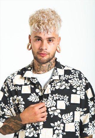VINTAGE 80S HAWAIIAN SHORT SLEEVE SHIRT/ S5925