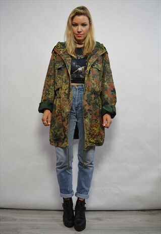 90S OVERSIZED ARMY GREEN CAMO MILITARY HOODED PARKA COAT