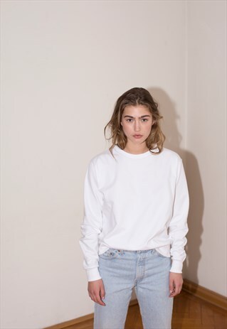 CREW SWEATER