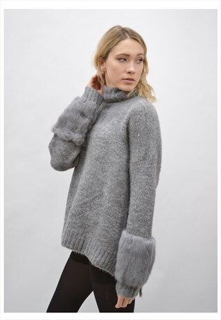 FAUX FUR EMBELLISHED SLEEVES JUMPER