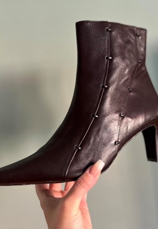 Vintage leather Y2k brown boots
