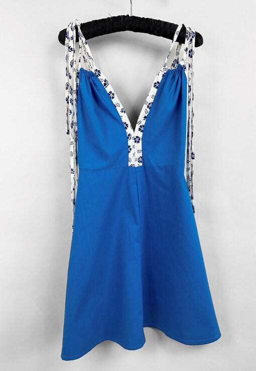garment image