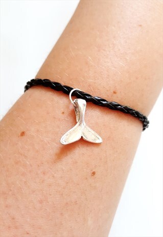 WHALE TAIL CHARM BRACELET BLACK
