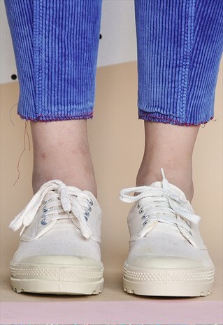 90S CANVAS SNEAKERS