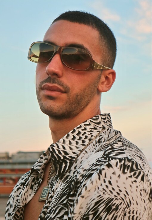 garment image