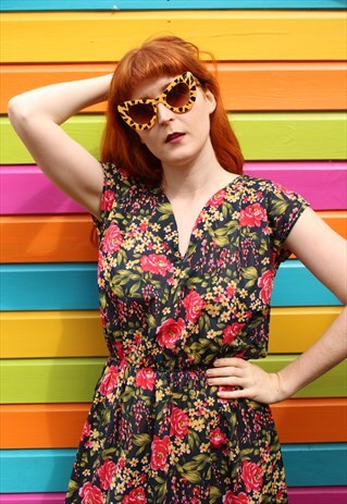 VINTAGE 80S RED BLACK GREEN FLORAL V NECK MIDI SUMMER DRESS