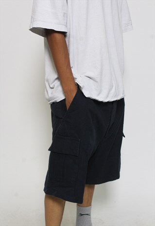 VINTAGE FILA CARGO SHORTS