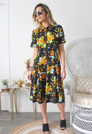 VINTAGE DRESS