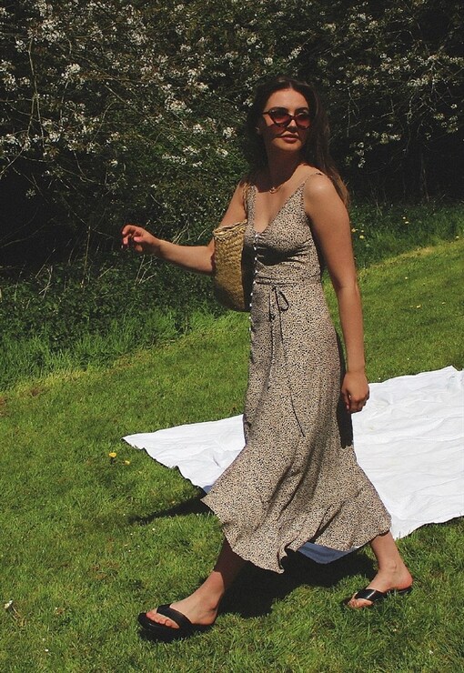 garment image