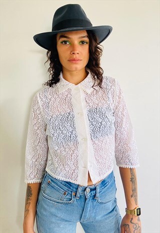 LACE BLOUSE