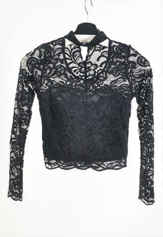 VINTAGE 00S Y2K BLACK LACE TOP