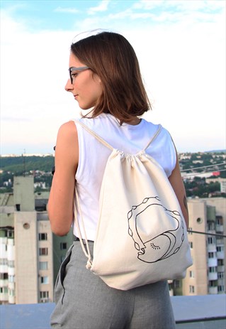 DRAWSTRING COTTON BACKPACK WITH HAND PAINTED LINE DRAWING