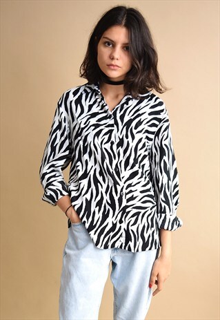 90'S RETRO ZEBRA PATTERN MONOCHROME OVERSIZED SHIRT TOP