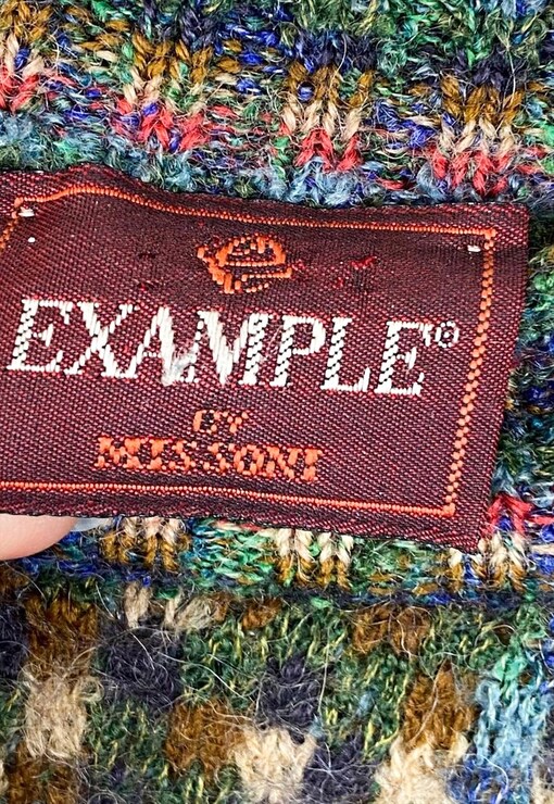 garment image