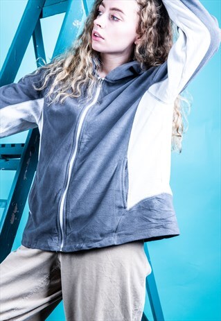 VINTAGE FLEECE IN GREY WITH A ZIP AND HOOD