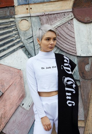 PREMIUM GOTHIC UNISEX SCARF IN BLACK